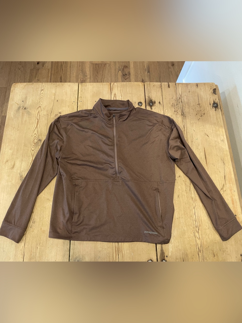 Patagonia Packout Pullover Women’s size large brown